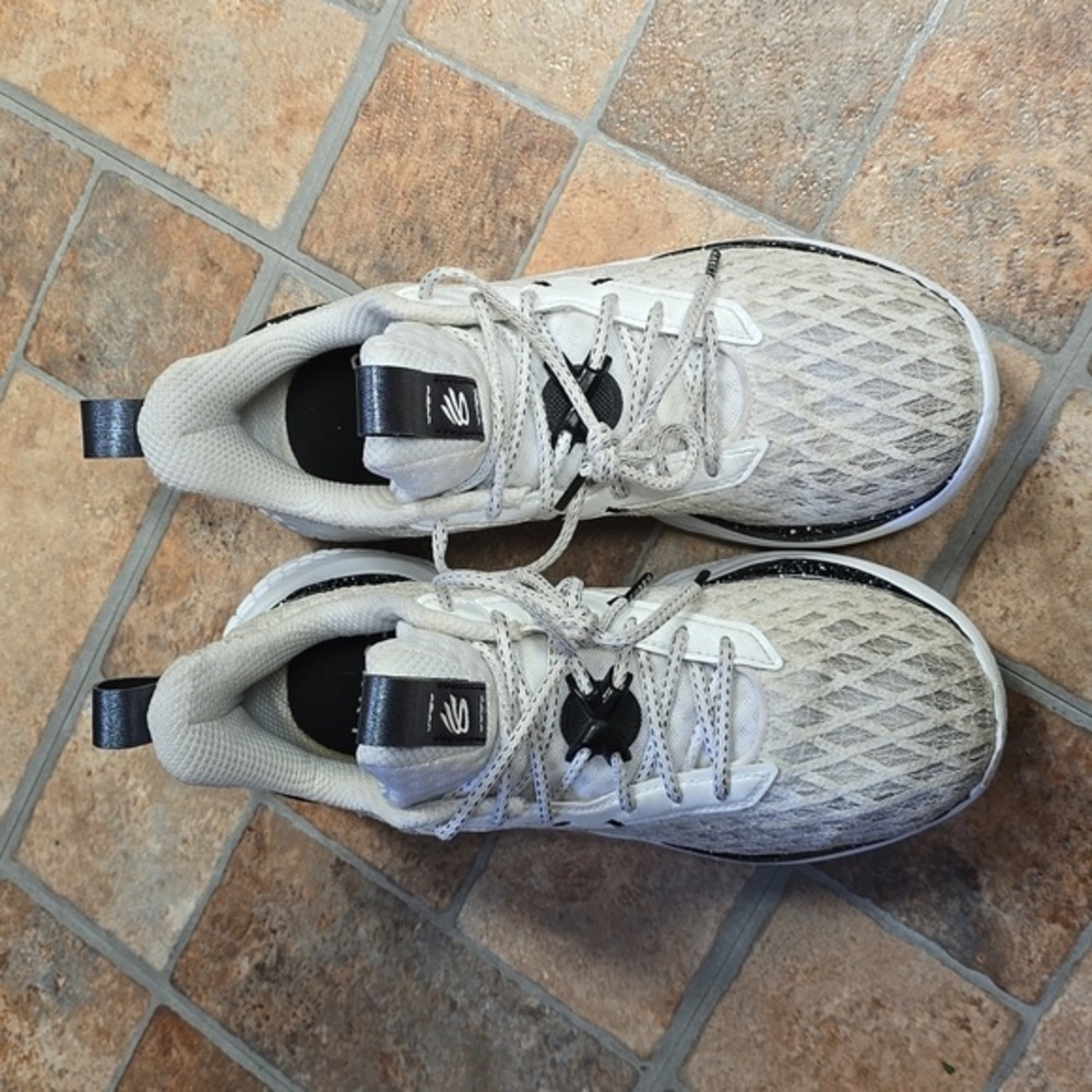 Under Armour Curry 9 Flow PE March Madness Men's Size 9  Rare​